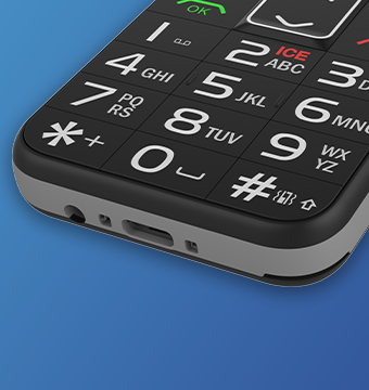 Zbliżenie na klawiaturę i port ładowania telefonu myPhone HALO 3 LTE