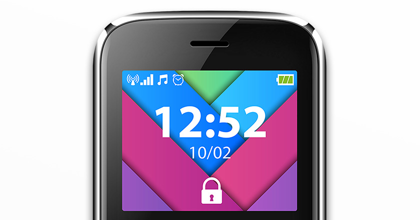 myPhone HALO C zbliżenie na wyświetlacz i godzinę w telefonie